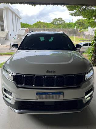 JEEP COMMANDER 1.3 T270 TURBO FLEX LIMITED AT6 JEEP COMMANDER 1.3 T270 TURBO FLEX LIMITED AT6